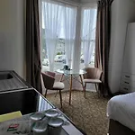 Seaside Ground Floor Flat Wifi & Free Parking Appartement