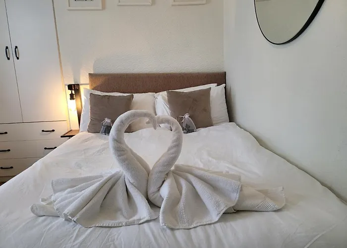 Seaside Ground Floor Flat Wifi & Free Parking * Scarborough